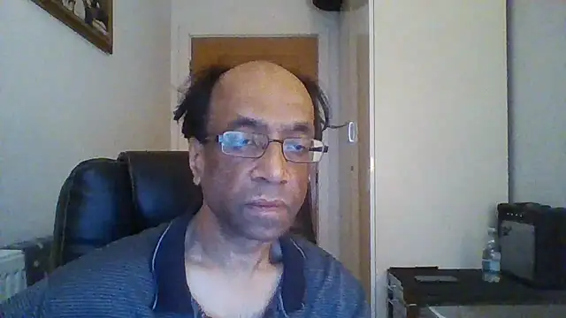 Snapshot of rauncher1 chatting on 02/06/25, 08:50 rauncher1 online show from 02/06/25, 08:50