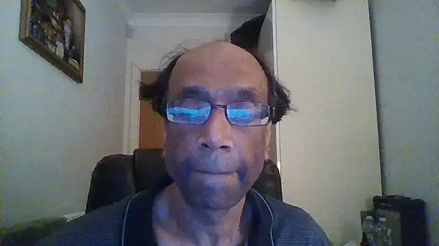 Snapshot of rauncher1 chatting on 02/18/25, 12:26 rauncher1 online show from 02/18/25, 12:26