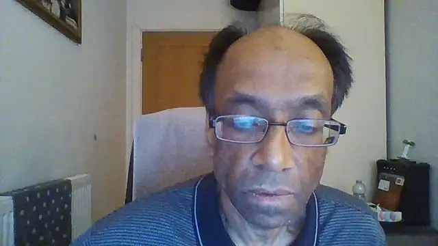 Snapshot of rauncher1 chatting on 11/11/25, 09:20 rauncher1 online show from 11/11/25, 09:20