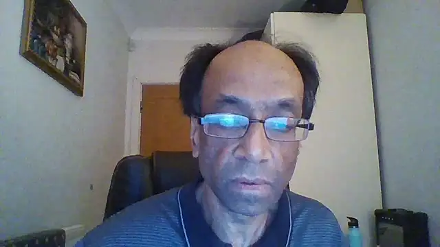 Snapshot of rauncher1 chatting on 01/07/26, 08:50 rauncher1 online show from 01/07/26, 08:50