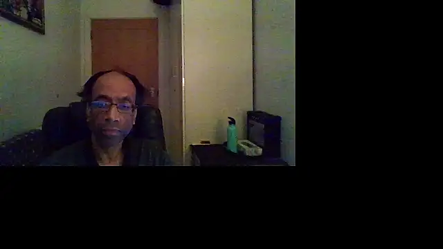 Snapshot of rauncher1 chatting on 01/08/26, 05:26 rauncher1 online show from 01/08/26, 05:26