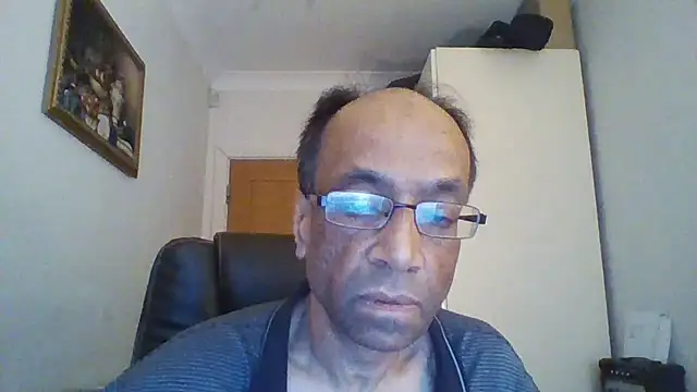 Snapshot of rauncher1 chatting on 01/11/26, 10:31 rauncher1 online show from 01/11/26, 10:31