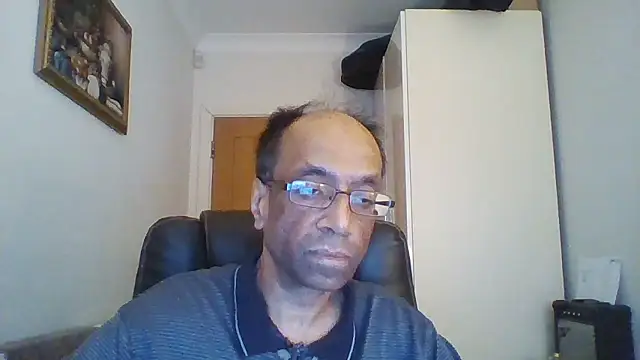 Snapshot of rauncher1 chatting on 01/12/26, 10:53 rauncher1 online show from 01/12/26, 10:53