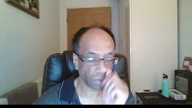 rauncher1 online show from 02/05/26, 08:41