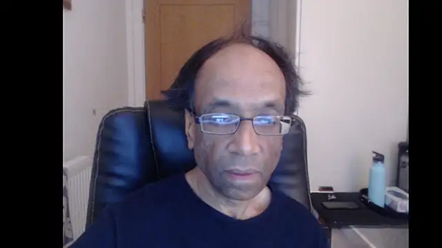 Snapshot of rauncher1 chatting on 05/01/26, 08:41 rauncher1 online show from 05/01/26, 08:41
