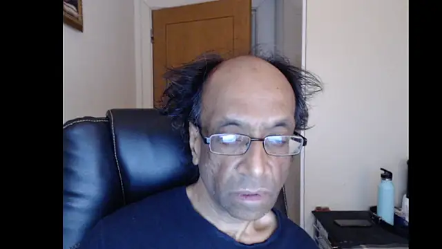 Snapshot of rauncher1 chatting on 07/14/26, 08:19 rauncher1 online show from 07/14/26, 08:19