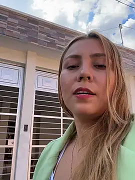 Brittanyrosexx online show from 10/04/25, 08:29