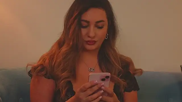 YaaraCollins online show from 02/28/25, 12:54