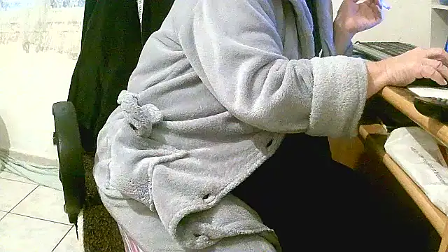 douceur63 online show from 12/22/24, 11:33