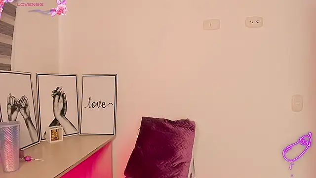 Andreamorreti online show from 02/24/25, 01:21