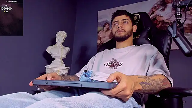 alessandro duty online show from 03/01/25, 02:15