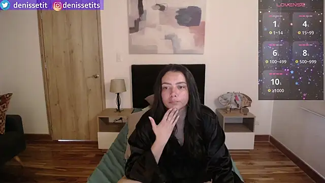 DenisseTits online show from 02/07/25, 08:10