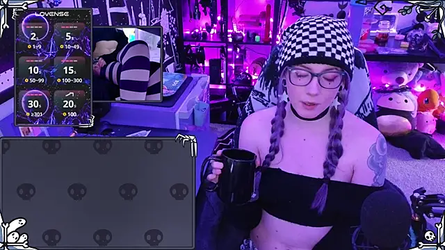 AnneSao online show from 01/23/25, 12:46