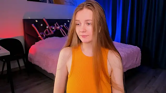 SweetMilkis online show from 02/12/25, 09:20