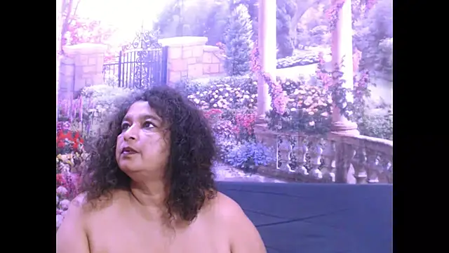 Snapshot of indianstar75 chatting on 02/19/25, 11:46 indianstar75 online show from 02/19/25, 11:46