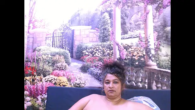 Snapshot of indianstar75 chatting on 02/25/25, 07:14 indianstar75 online show from 02/25/25, 07:14