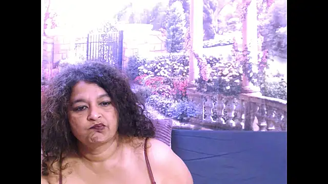 Snapshot of indianstar75 chatting on 03/01/25, 05:42 indianstar75 online show from 03/01/25, 05:42