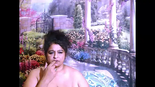 Snapshot of indianstar75 chatting on 03/14/25, 10:16 indianstar75 online show from 03/14/25, 10:16