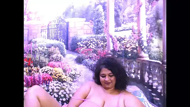 Snapshot of indianstar75 chatting on 03/15/25, 08:26 indianstar75 online show from 03/15/25, 08:26