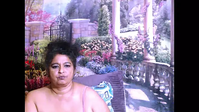 Snapshot of indianstar75 chatting on 03/15/25, 04:10 indianstar75 online show from 03/15/25, 04:10
