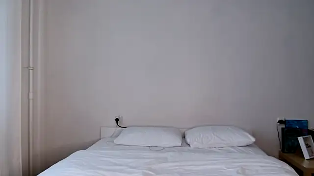 Milky   Way online show from 11/19/25, 10:04