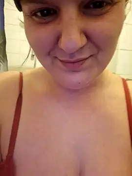 Snapshot of Cutegirlforyou chatting on 02/02/25, 11:08 Cutegirlforyou online show from 02/02/25, 11:08