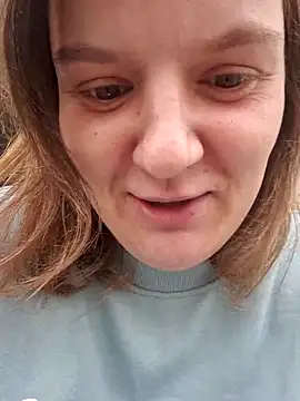 Snapshot of Cutegirlforyou chatting on 11/05/25, 08:03 Cutegirlforyou online show from 11/05/25, 08:03