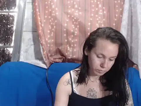 Venusluxodomme online show from 03/30/26, 08:32