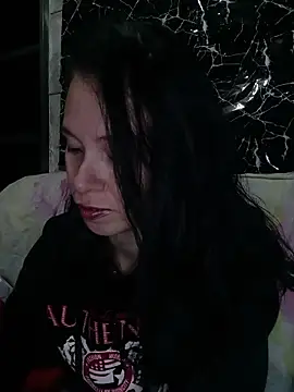 Snapshot of Venusluxodomme chatting on 06/12/26, 04:44 Venusluxodomme online show from 06/12/26, 04:44