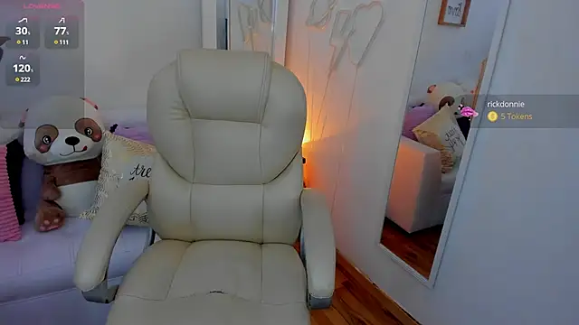 zobe love online show from 01/22/25, 04:44