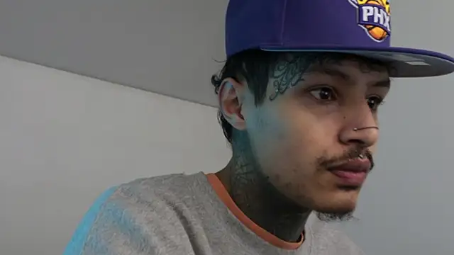 trieone online show from 12/02/24, 10:39