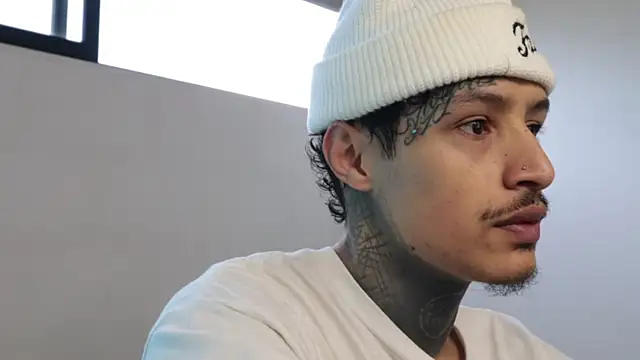 trieone online show from 12/19/24, 10:21