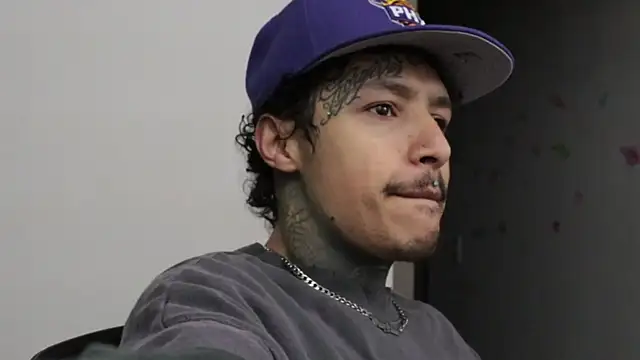 trieone online show from 11/29/25, 07:55