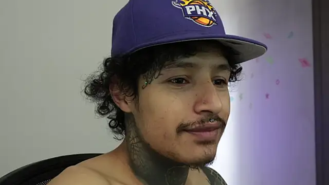 trieone online show from 01/15/26, 04:22