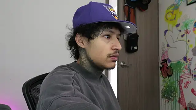 Snapshot of trieone chatting on 02/07/26, 02:32 trieone online show from 02/07/26, 02:32