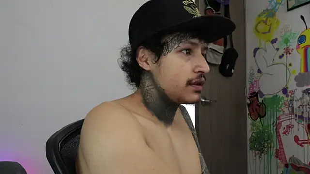 Snapshot of trieone chatting on 03/01/26, 02:30 trieone online show from 03/01/26, 02:30