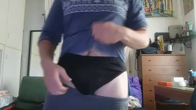 Snapshot of Dharmare@xh chatting on 10/31/25, 02:29 Dharmarexh online show from 10/31/25, 02:29