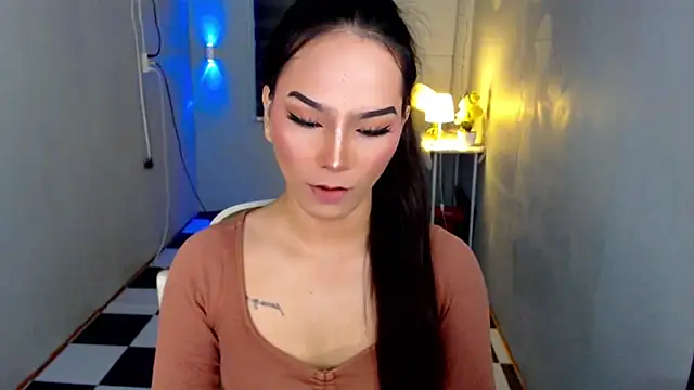 Snapshot of urnaughtydolly69 chatting on 05/16/26, 11:53 urnaughtydolly69 online show from 05/16/26, 11:53