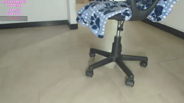 kevintyler69 online show from 11/18/25, 04:17