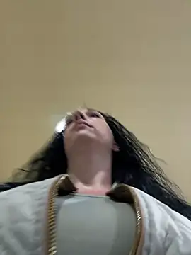 Viola Beck online show from 03/12/25, 04:08