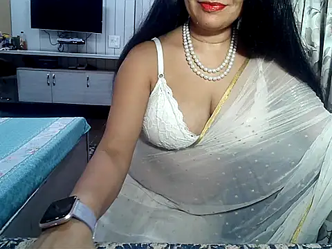 yourradhika online show from 12/29/24, 06:27