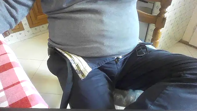 polloiw online show from 10/14/25, 11:55