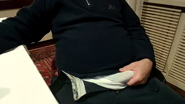 polloiw online show from 04/08/26, 08:53