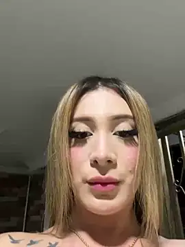 bunny bicht online show from 02/23/25, 01:46