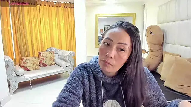 gaby trent online show from 02/28/25, 03:37