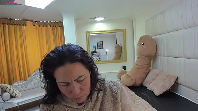 gaby trent online show from 03/31/26, 03:34