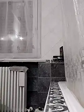 Monique 2023 online show from 12/31/24, 06:57