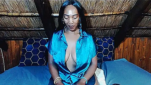 NikkyJigglesX online show from 03/18/26, 06:49