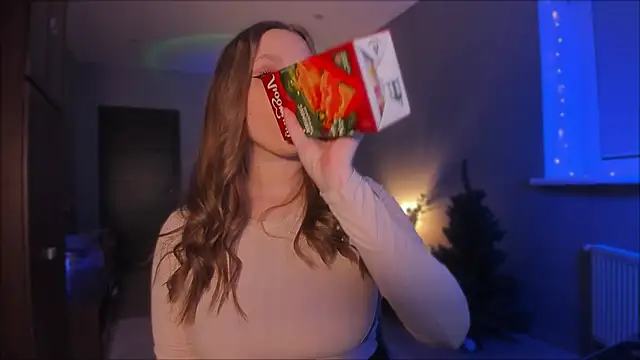 Rachel Ro online show from 12/19/24, 01:18