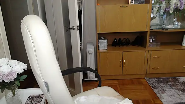 Mika Passion online show from 03/05/25, 02:12